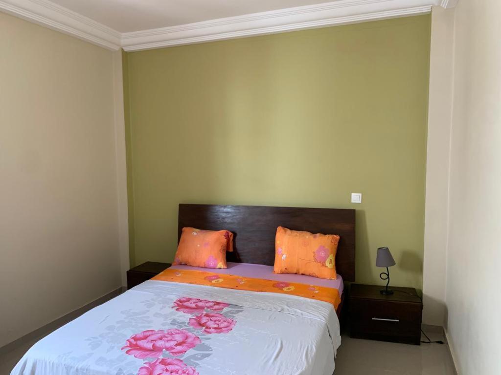 Appartement A Residence De La Paix Dakar Bagian luar foto