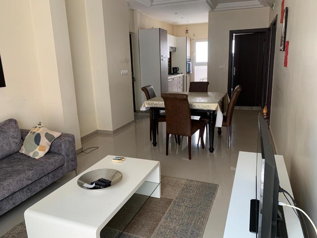 Appartement A Residence De La Paix Dakar Bagian luar foto