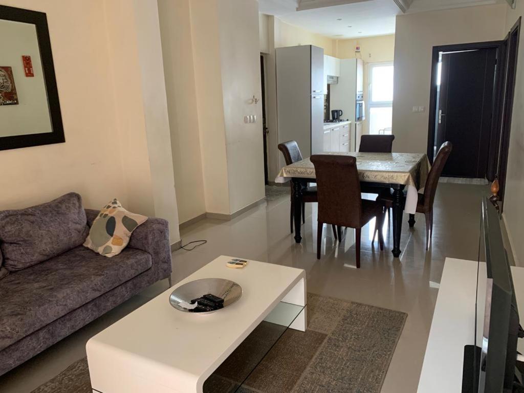 Appartement A Residence De La Paix Dakar Bagian luar foto